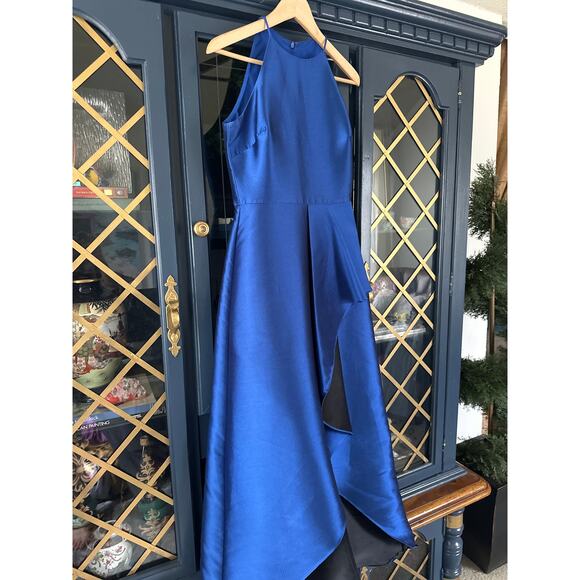 Badgley Mischka Royal Blue and Black Reverse Ruffle Structural Gown Sz 4 - Picture 7 of 14